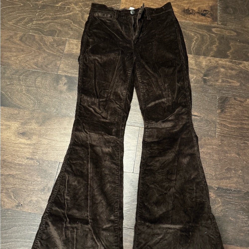 Women's Flared Courdoroy Pants - Brown